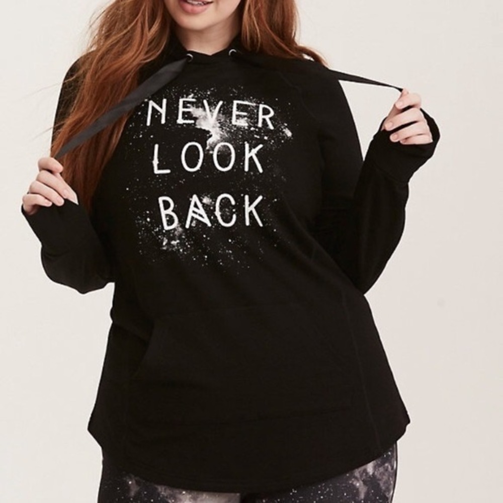 Torrid Active Wear Black Galaxy “Never Look Back” Hooded Sweatshirt Size 0